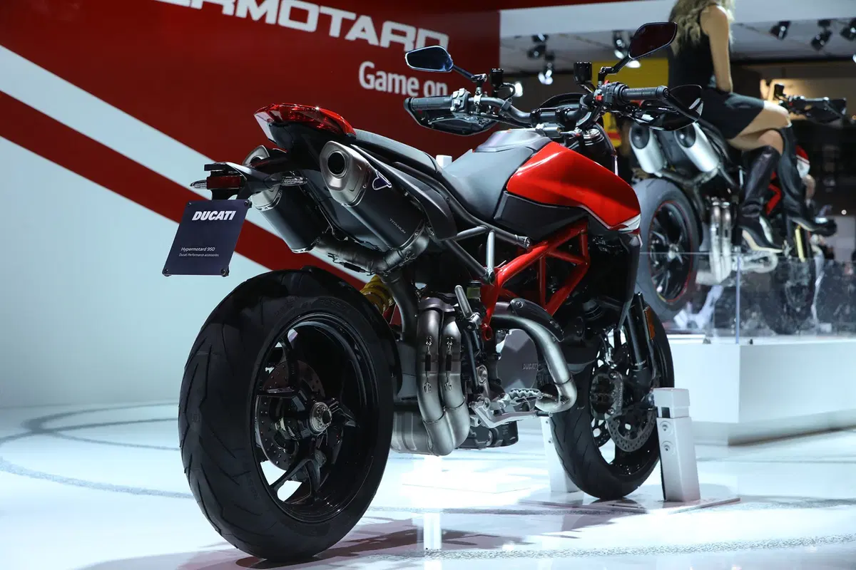 Ducati Hypemotard 950 (5)
