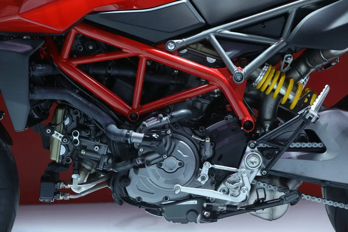 Ducati Hypemotard 950 (6)