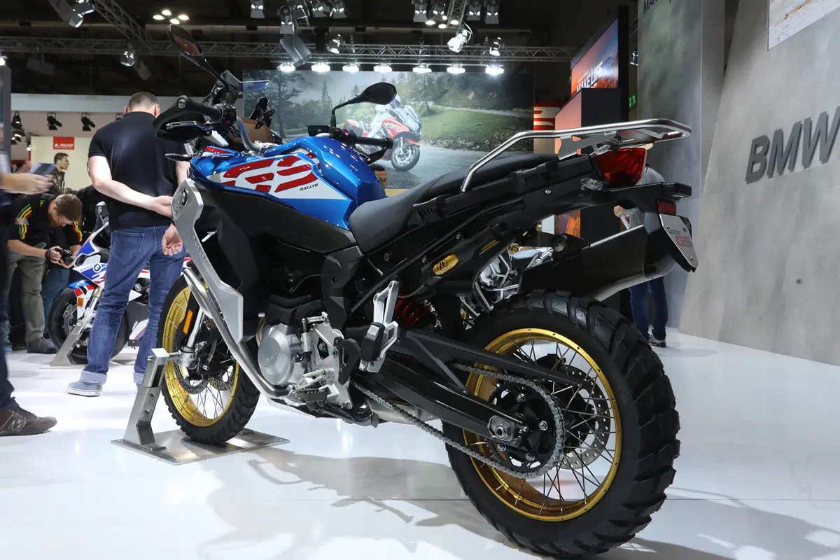 EICMA 2018: BMW F 850 GS Adventure, foto, video e dati (4)