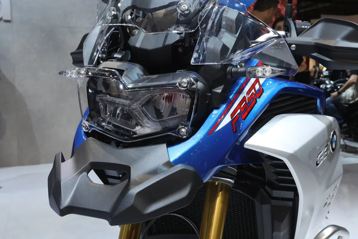 EICMA 2018: BMW F 850 GS Adventure, foto, video e dati (12)