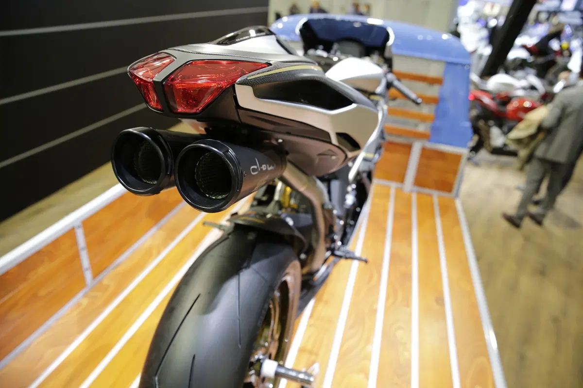 MV Agusta F4 Claudio (7)