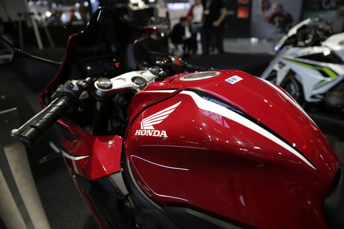 EICMA 2018: Honda CBR650R, foto, video e dati (5)