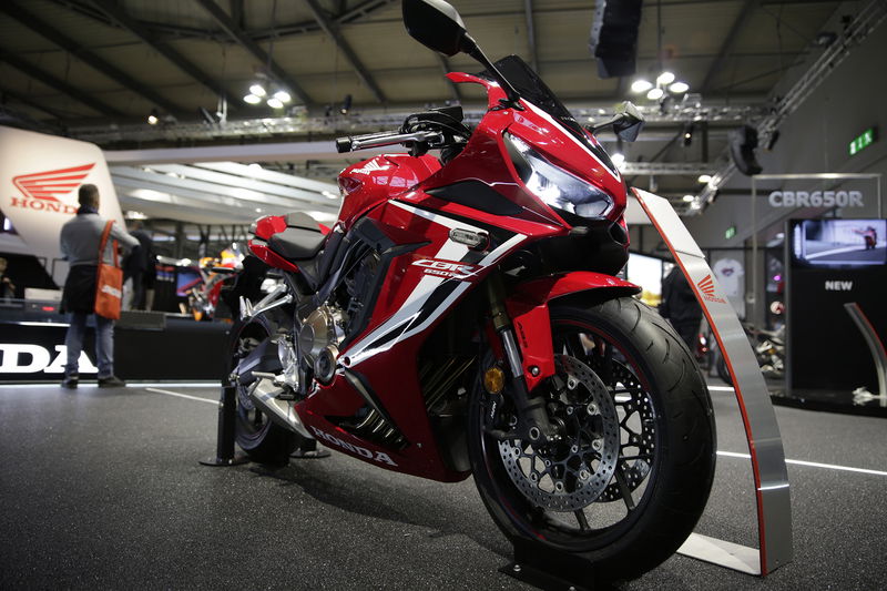 EICMA 2018: Honda CBR650R, foto, video e dati