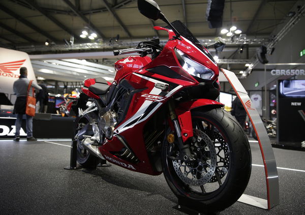 EICMA 2018: Honda CBR650R, foto, video e dati