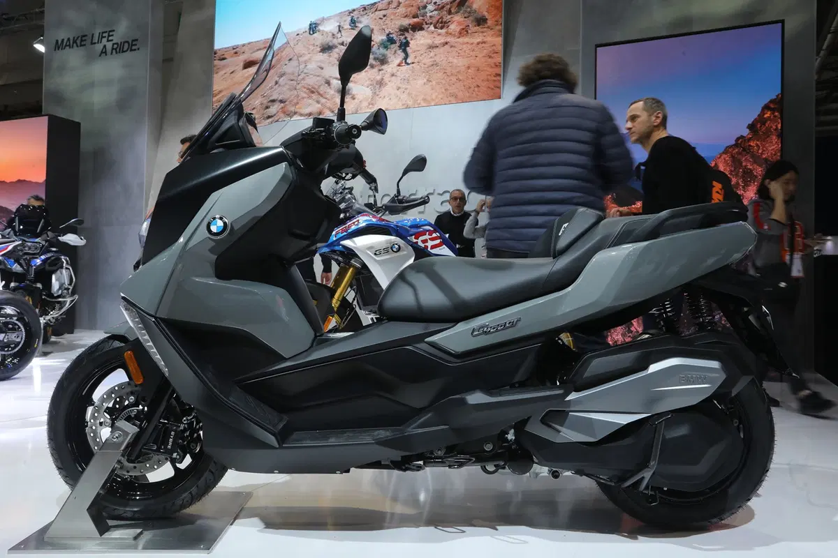 EICMA 2018: BMW C400 GT, foto e dati (3)