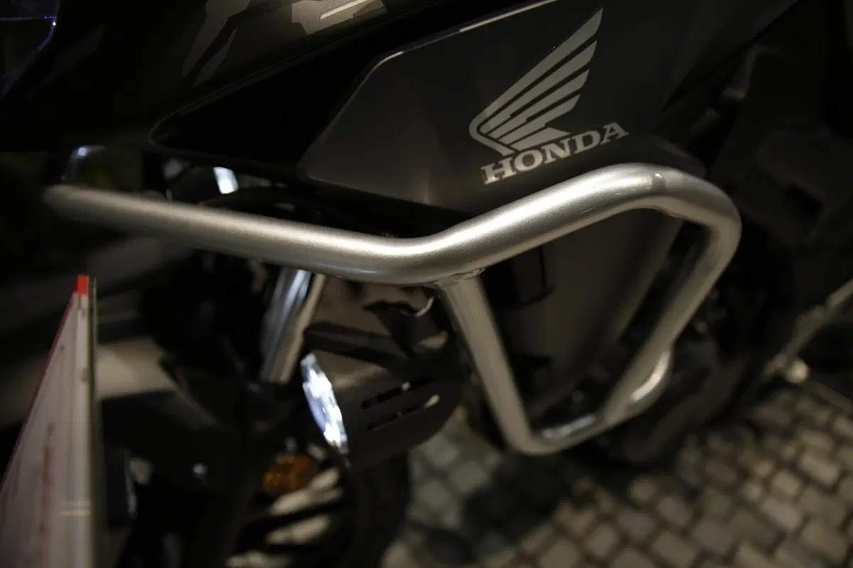 EICMA 2018: Honda CB500X 2019, foto, video e dati (8)