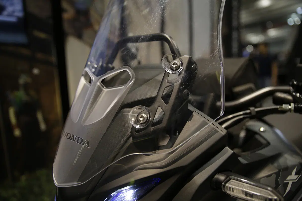EICMA 2018: Honda CB500X 2019, foto, video e dati (12)