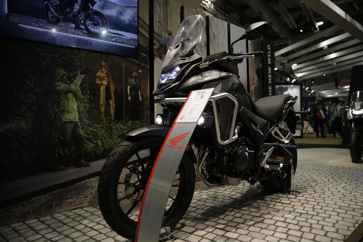 EICMA 2018: Honda CB500X 2019, foto, video e dati (13)