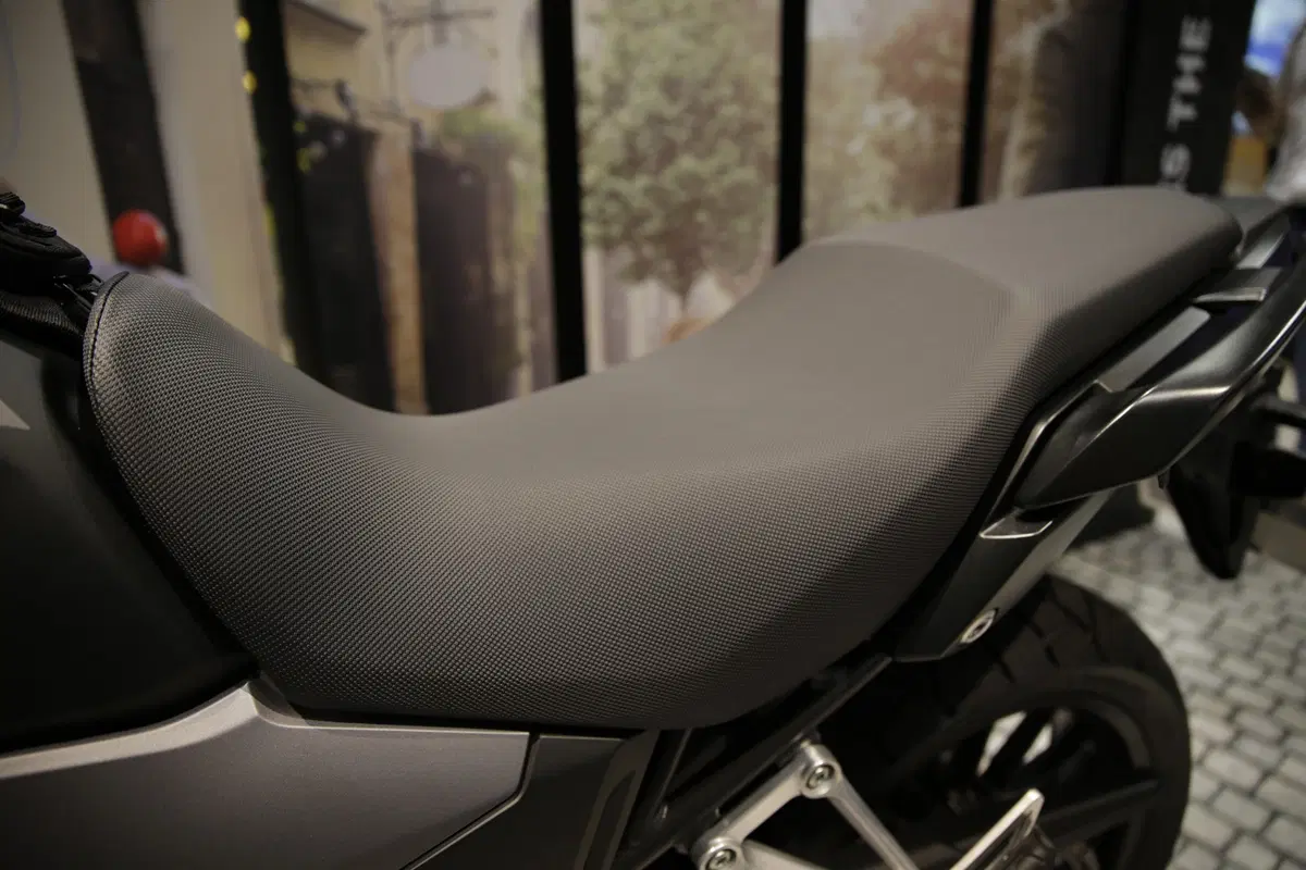 EICMA 2018: Honda CB500X 2019, foto, video e dati (16)