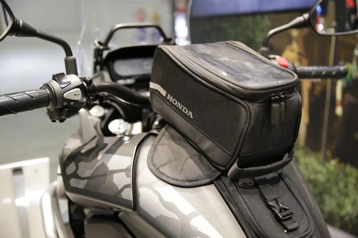 EICMA 2018: Honda CB500X 2019, foto, video e dati (17)
