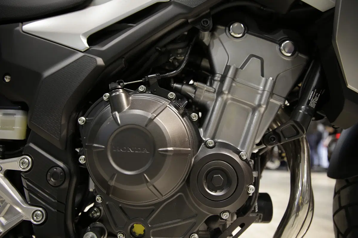 EICMA 2018: Honda CB500X 2019, foto, video e dati (28)