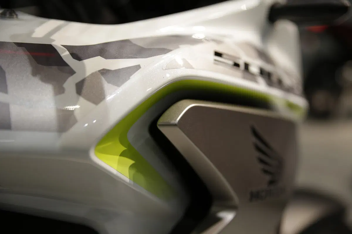 EICMA 2018: Honda CB500X 2019, foto, video e dati (29)