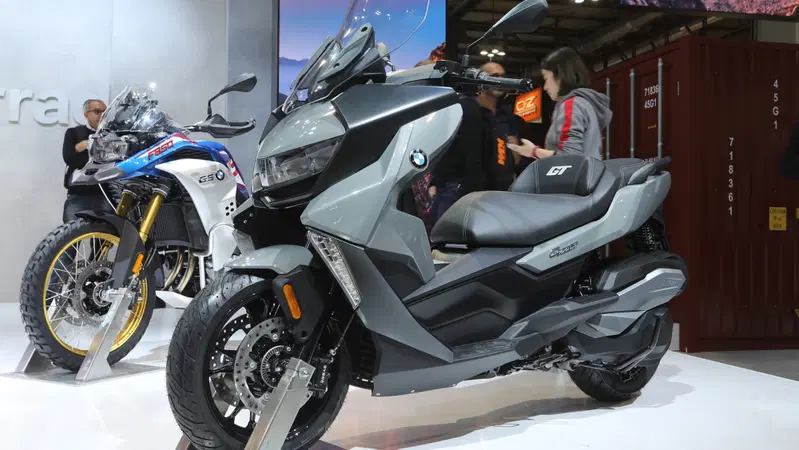 EICMA 2018: BMW C400 GT, foto e dati