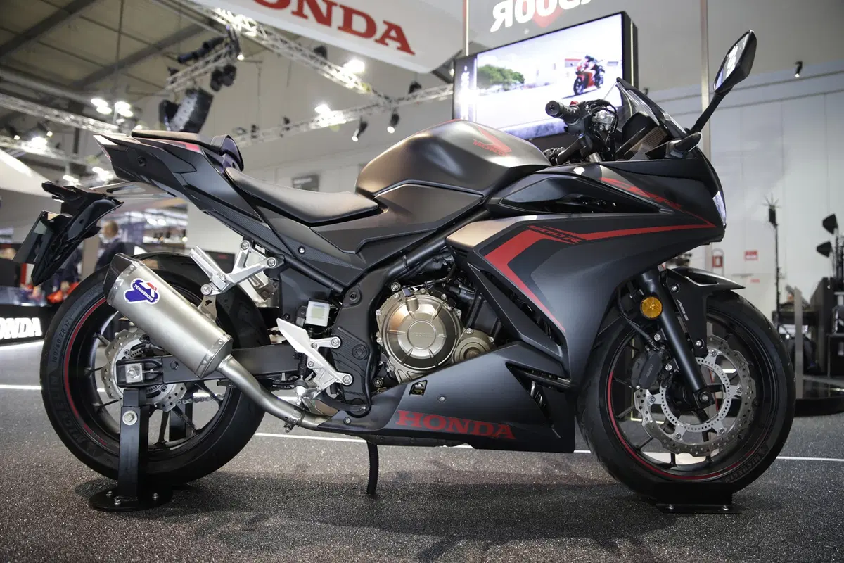 EICMA 2018: Honda CBR500R, foto e dati (2)