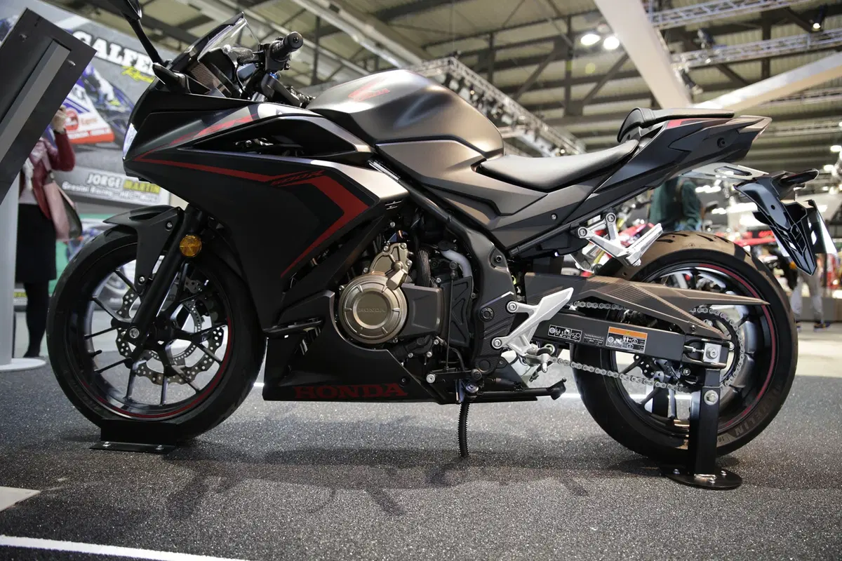 EICMA 2018: Honda CBR500R, foto e dati (11)