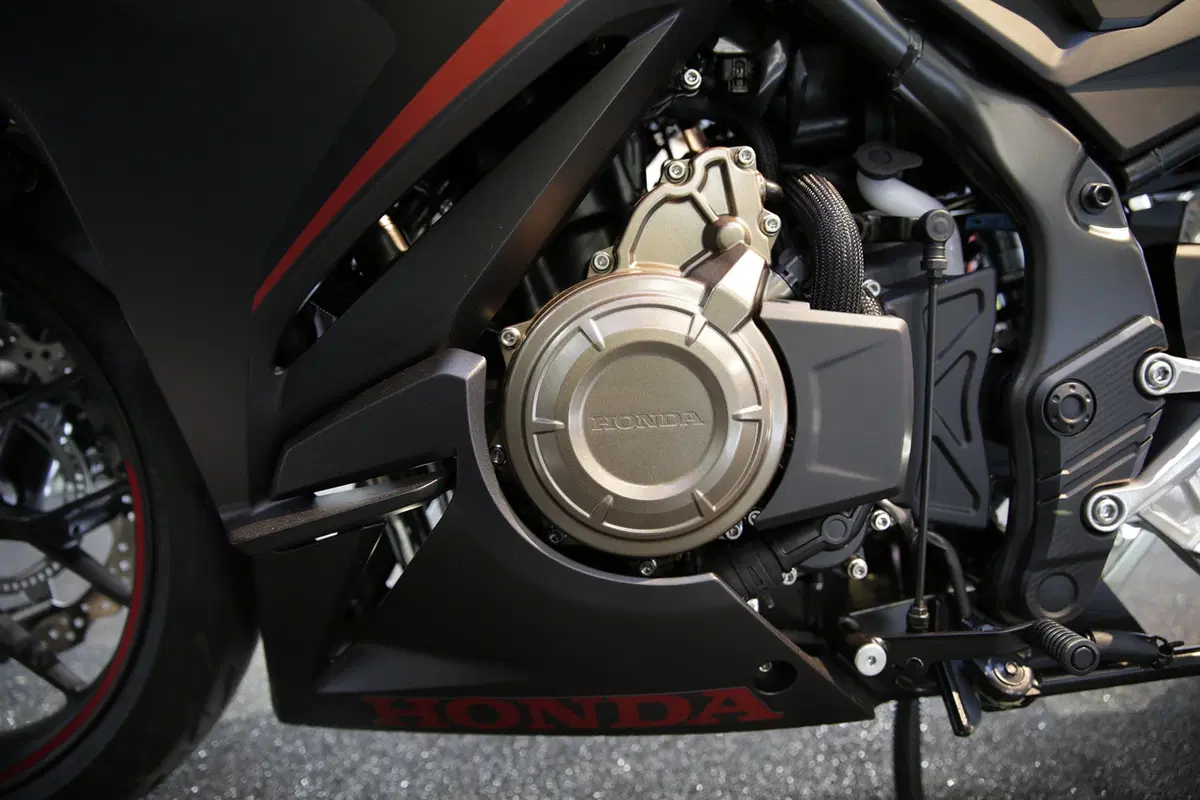 EICMA 2018: Honda CBR500R, foto e dati (12)