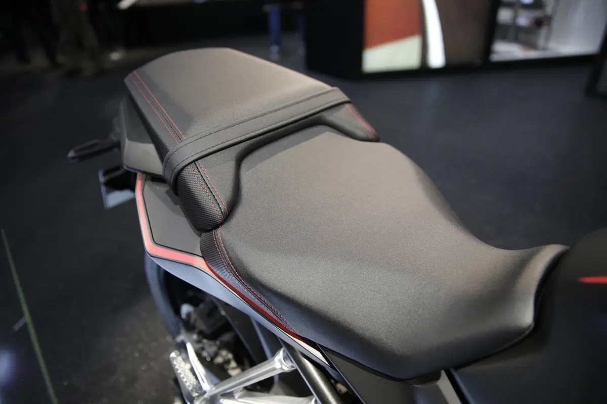 EICMA 2018: Honda CBR500R, foto e dati (18)