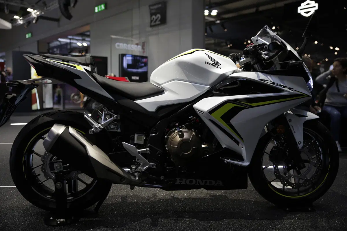 EICMA 2018: Honda CBR500R, foto e dati (24)
