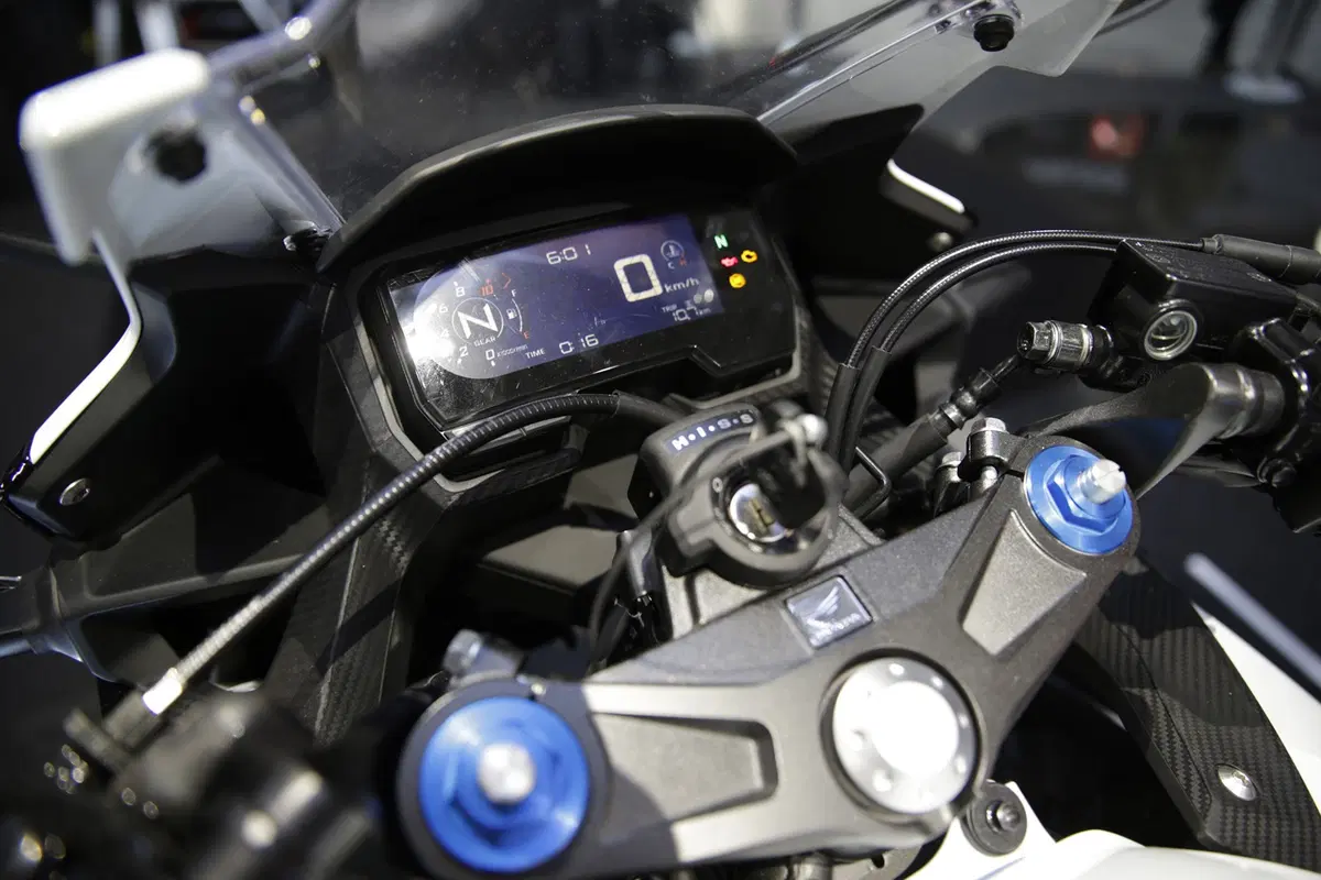 EICMA 2018: Honda CBR500R, foto e dati (25)