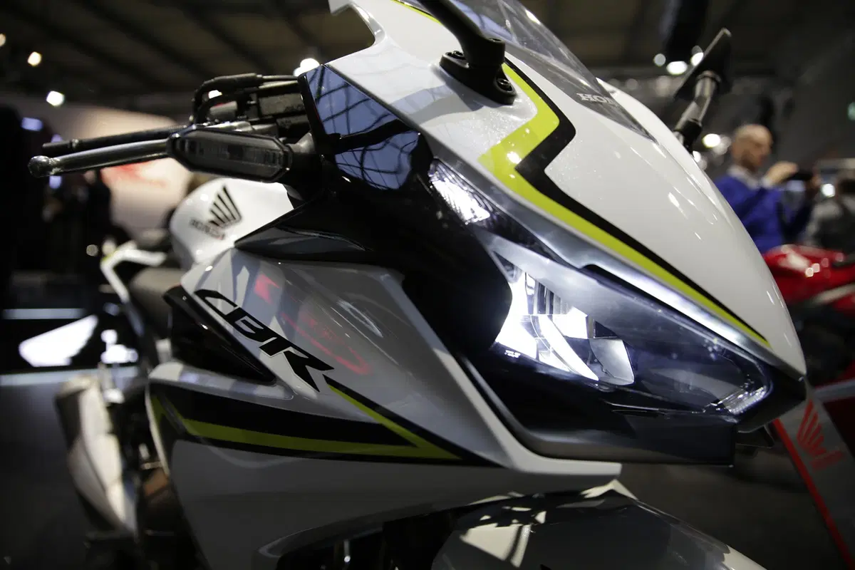 EICMA 2018: Honda CBR500R, foto e dati