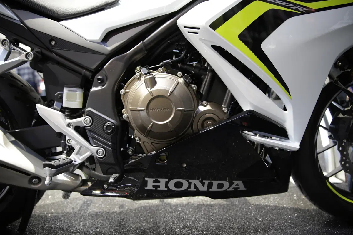 EICMA 2018: Honda CBR500R, foto e dati (32)