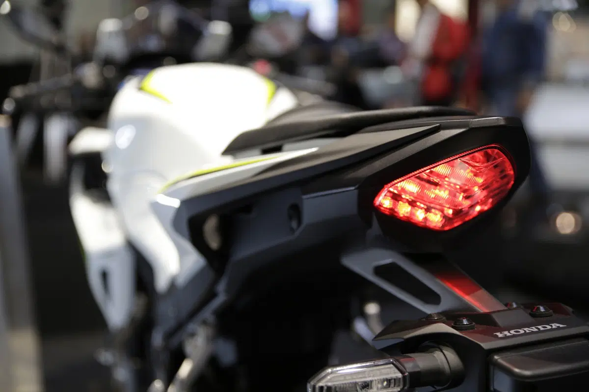 EICMA 2018: Honda CBR500R, foto e dati (36)
