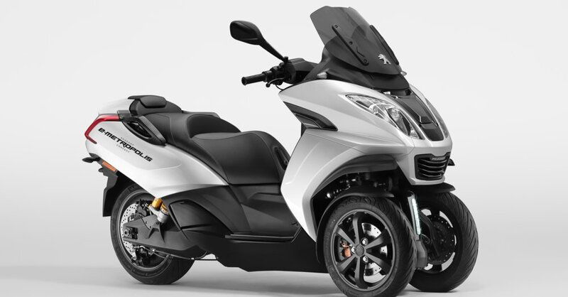 Peugeot concept e-Metropolis, uno scooter 3 ruote per i 120 anni del marchio