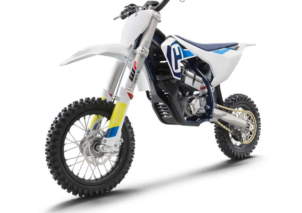 Husqvarna EE 5 (2020) (4)