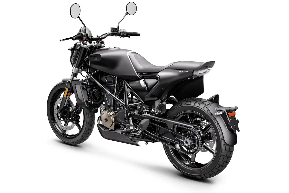 EICMA 2018: Husqvarna Svartpilen 701, foto e dati (27)