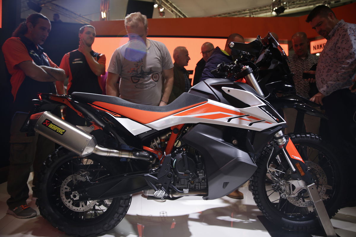 Eicma 2018 best sale ktm 790 adventure