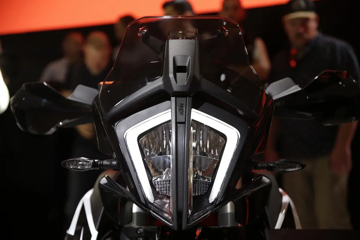 EICMA 2018: KTM 790 Adventure e Adventure R, foto e dati (5)