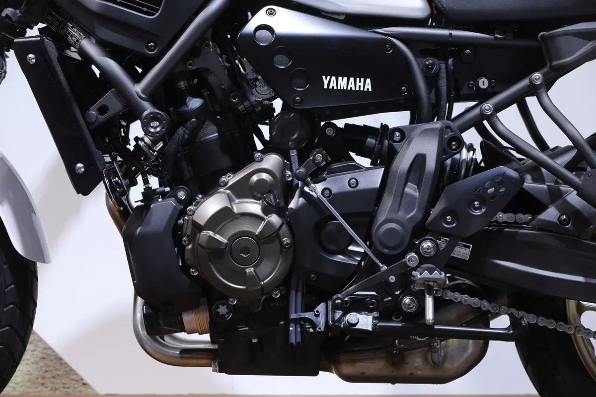 EICMA 2018: Yamaha XSR 700 Xtribute, foto e video (5)