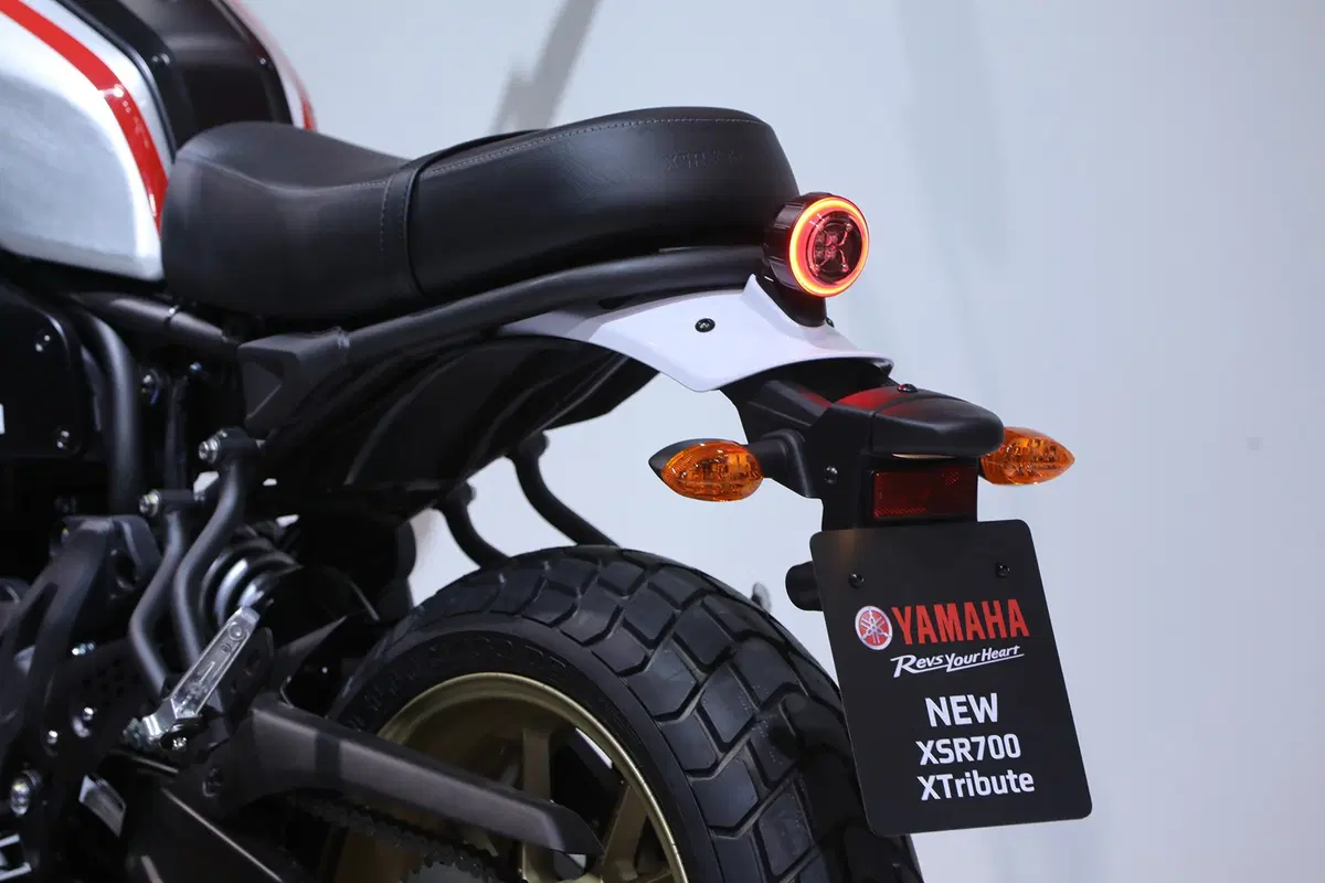 EICMA 2018: Yamaha XSR 700 Xtribute, foto e video (8)