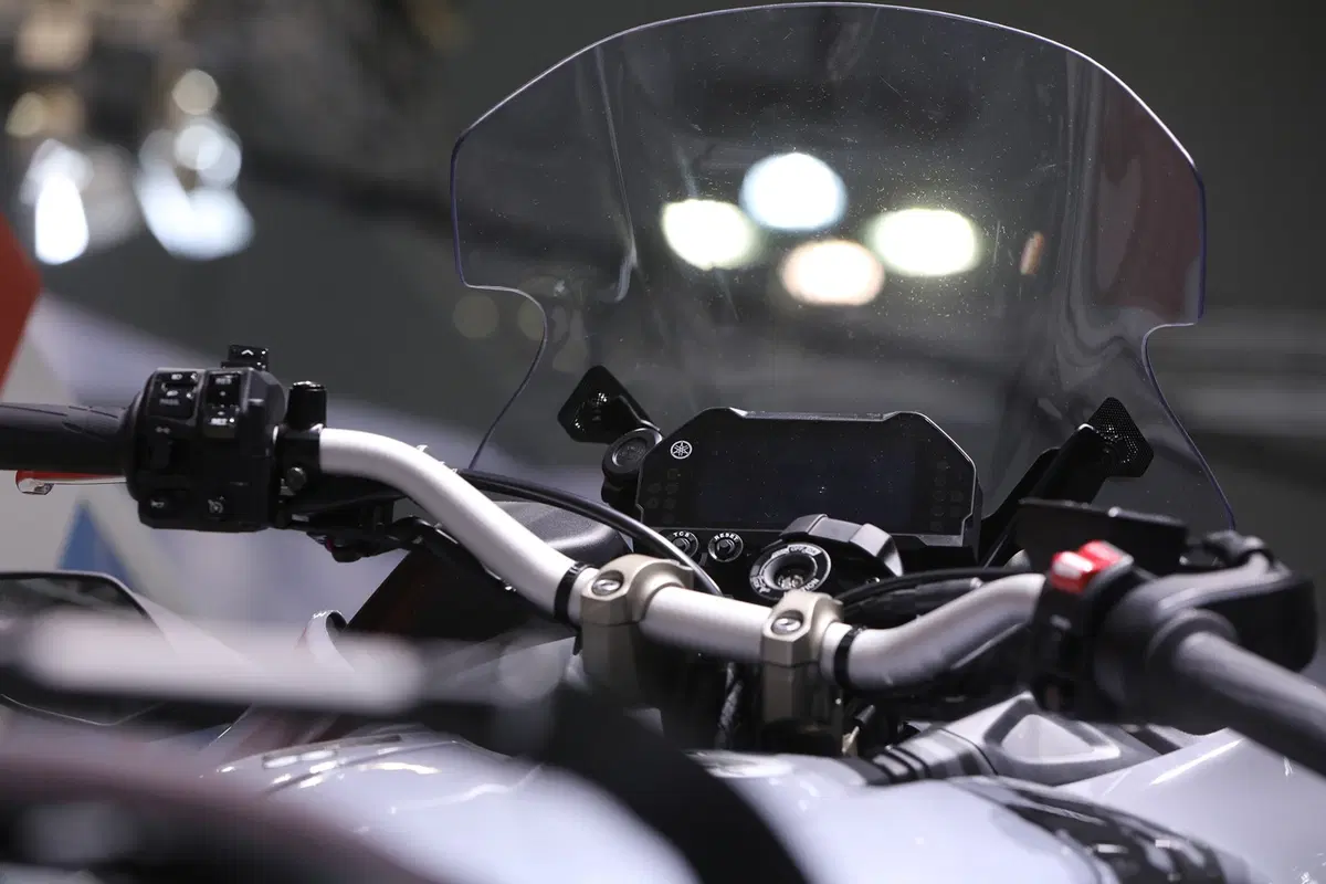 EICMA 2018: Yamaha Niken GT, foto, dati e video (5)