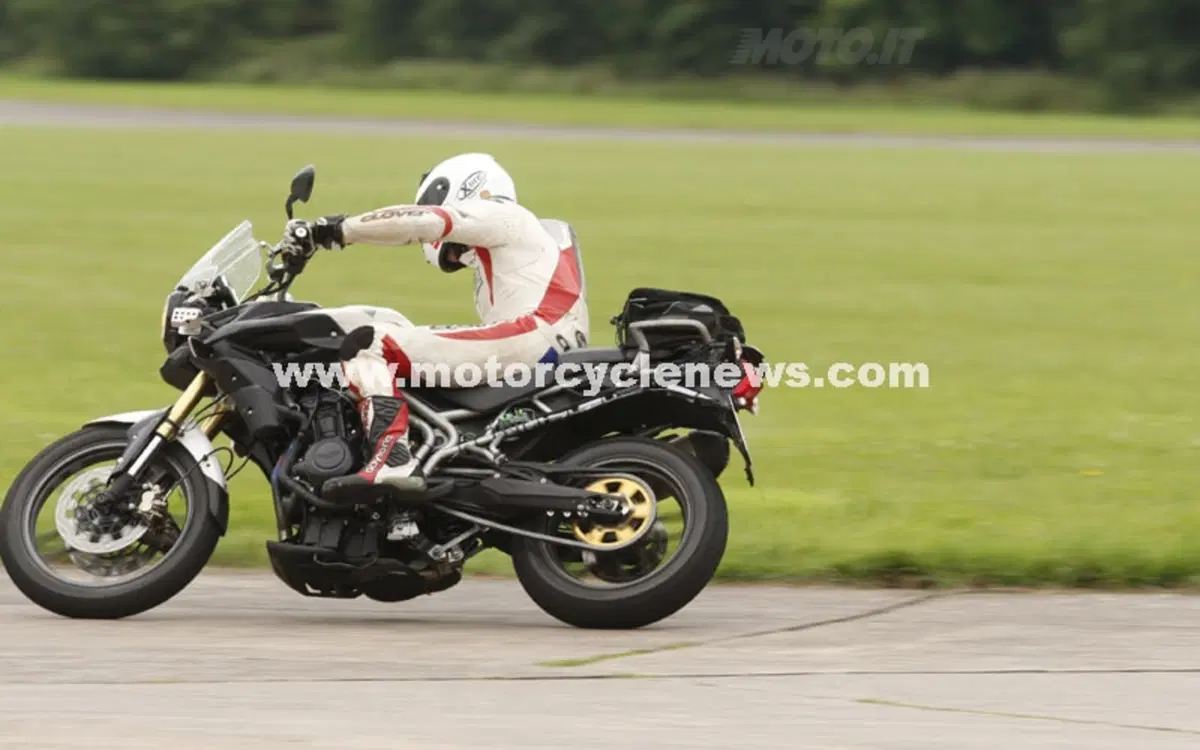 Triumph Tiger 800. Altre foto (9)