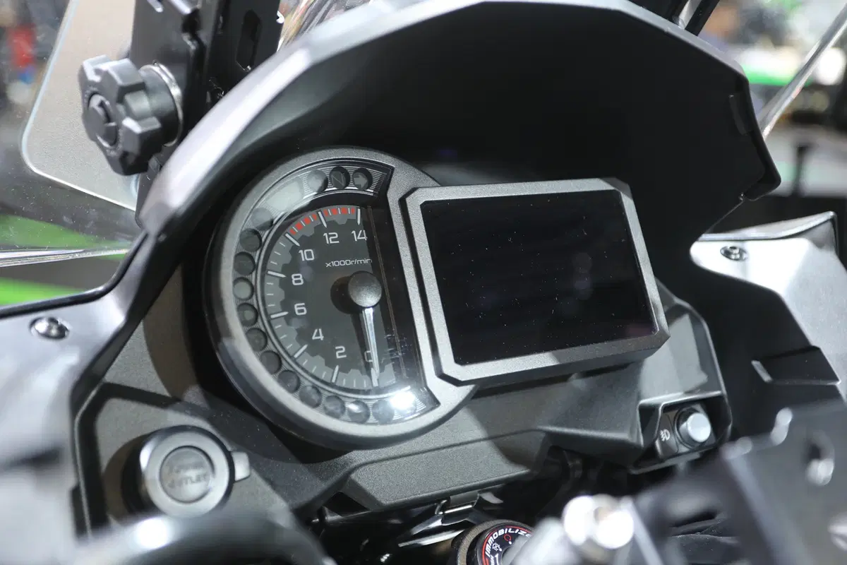 EICMA 2018: Kawasaki Versys 1000, foto, video e dati (9)
