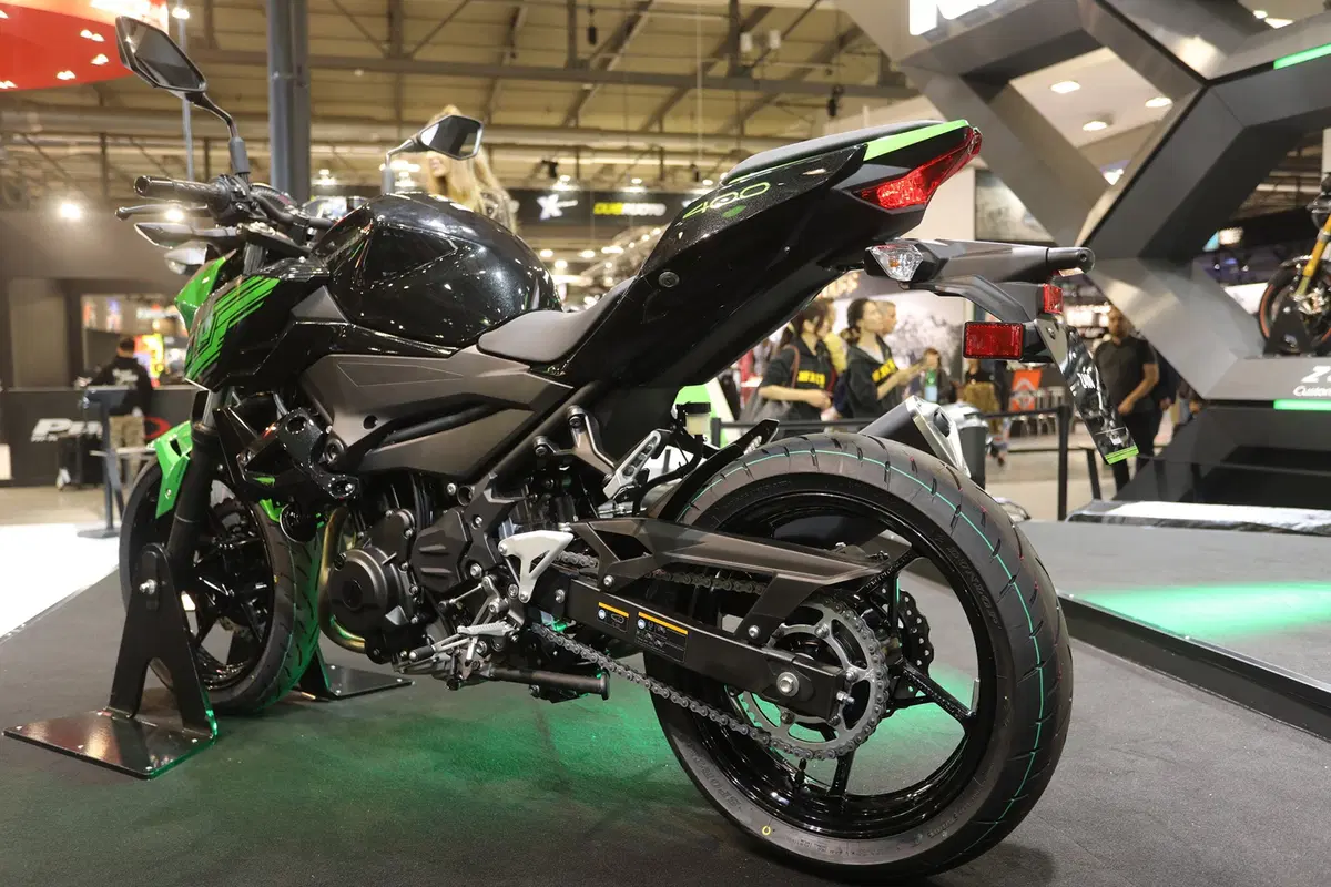 EICMA 2018: Kawasaki Z400, foto, video e dati (6)