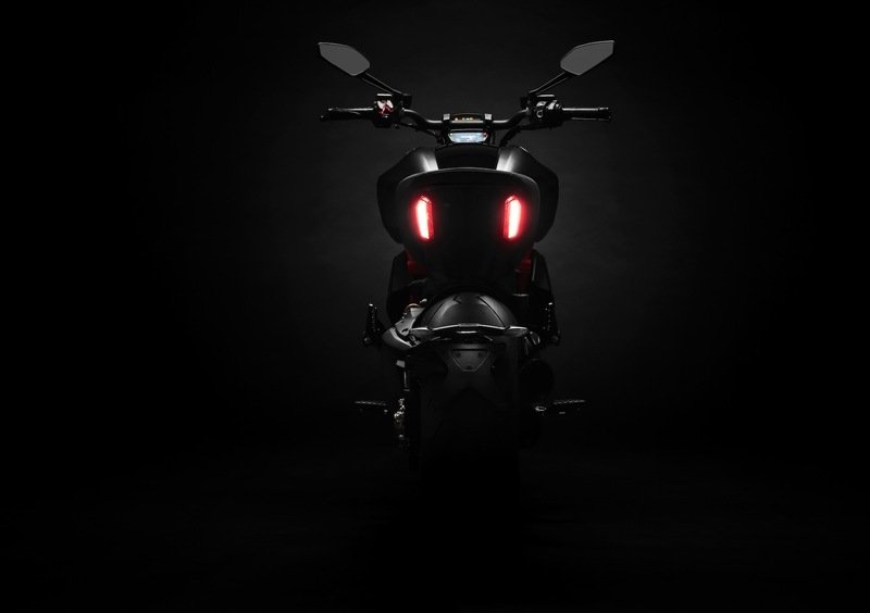 Ducati Diavel 1260 Diavel 1260 (2019 - 20) (21)