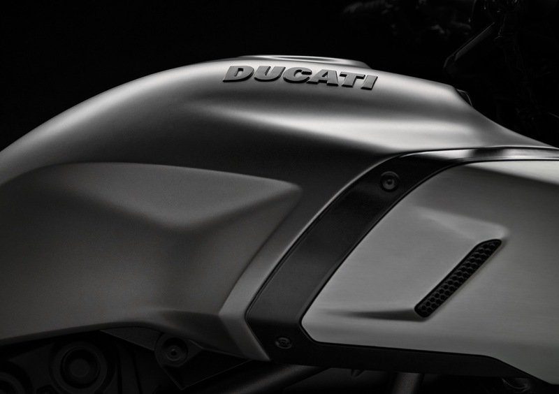 Ducati Diavel 1260 Diavel 1260 (2019 - 20) (41)