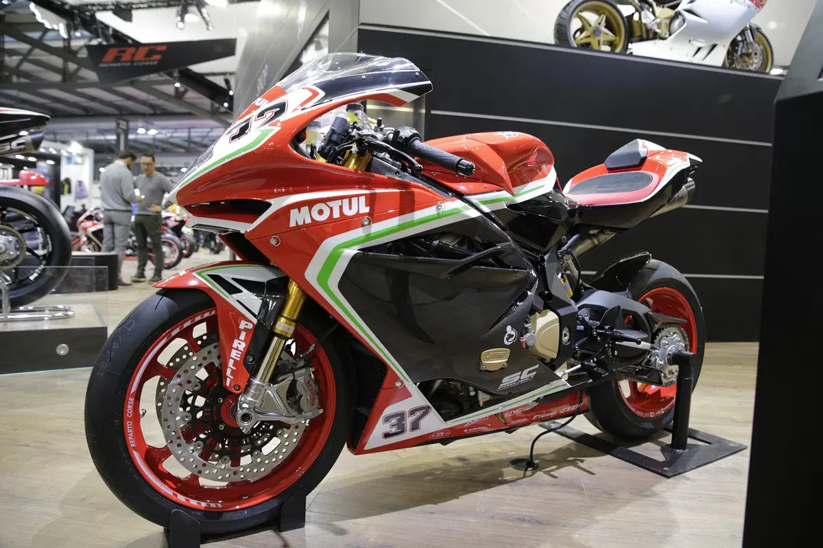 EICMA: MV Agusta svela la Gamma RC 2019 (3)