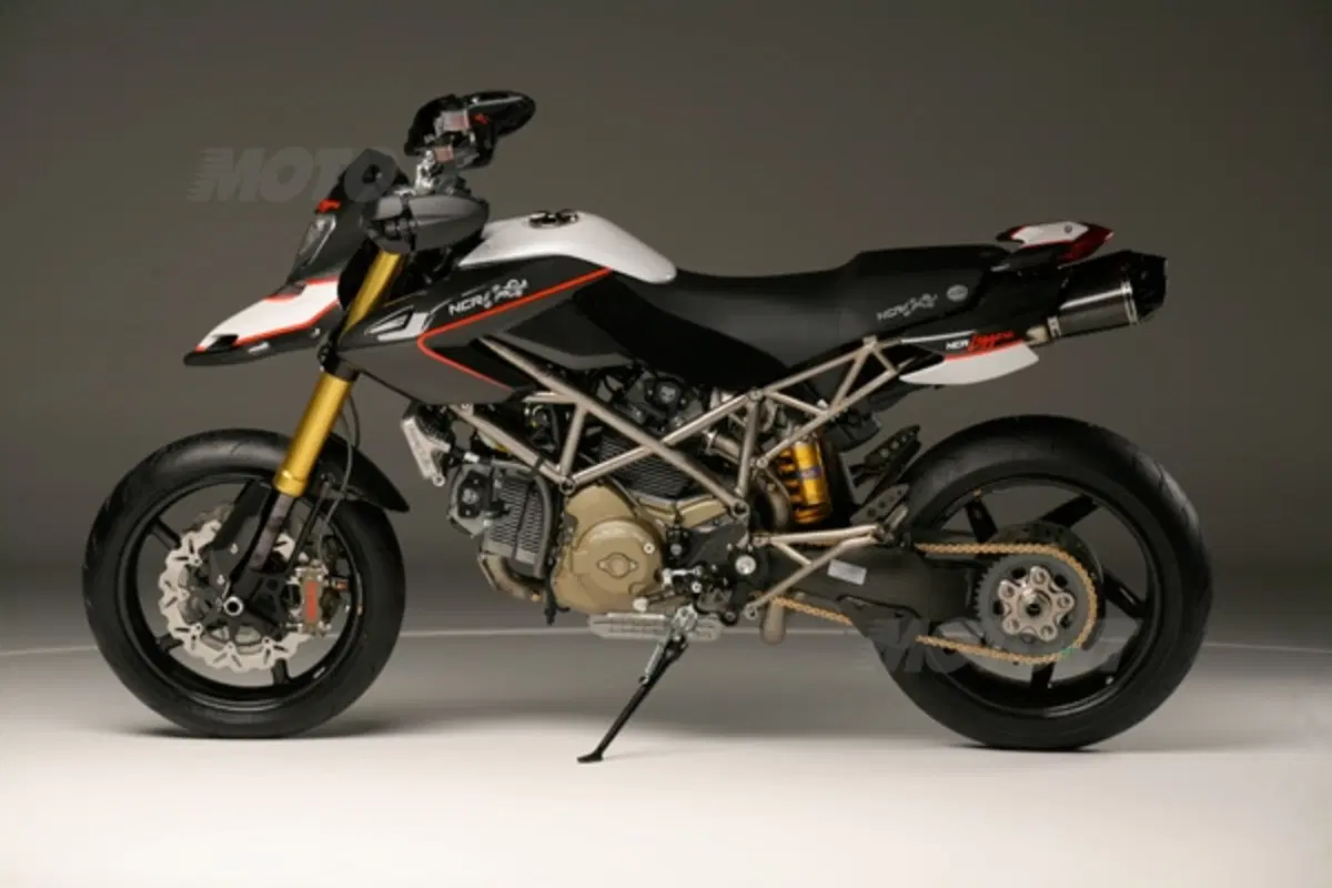 NCR elabora la Ducati Hypermotard, nasce "Leggera" (10)