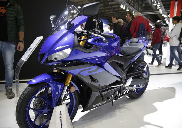 EICMA 2018: Yamaha YZF-R3, foto e dati