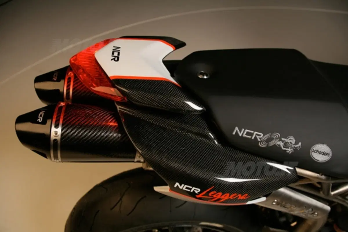 NCR elabora la Ducati Hypermotard, nasce "Leggera" (13)