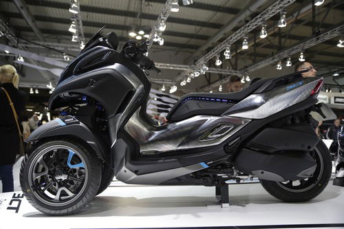 EICMA 2018: Yamaha 3CT 300 Concept (6)