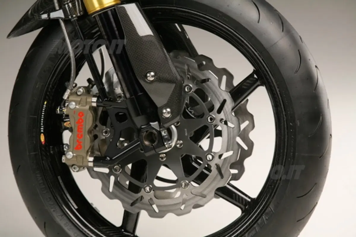 NCR elabora la Ducati Hypermotard, nasce "Leggera" (15)