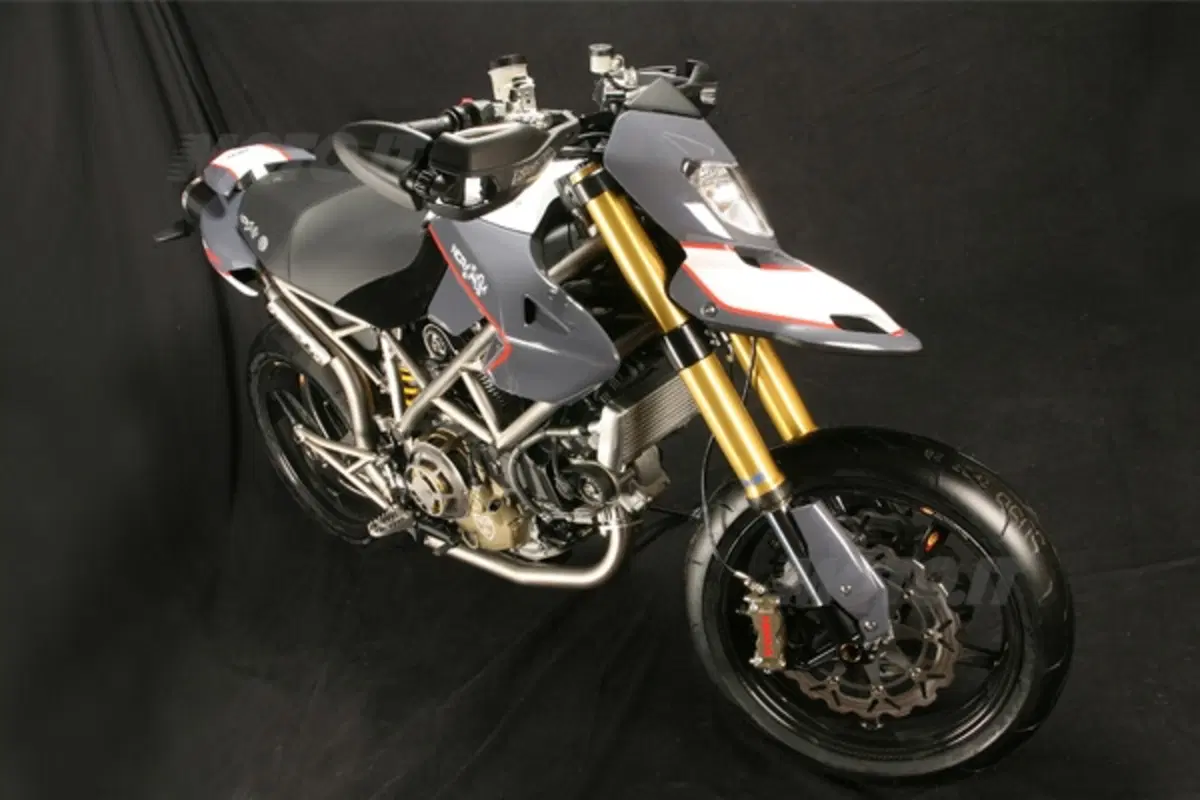 NCR elabora la Ducati Hypermotard, nasce "Leggera" (18)