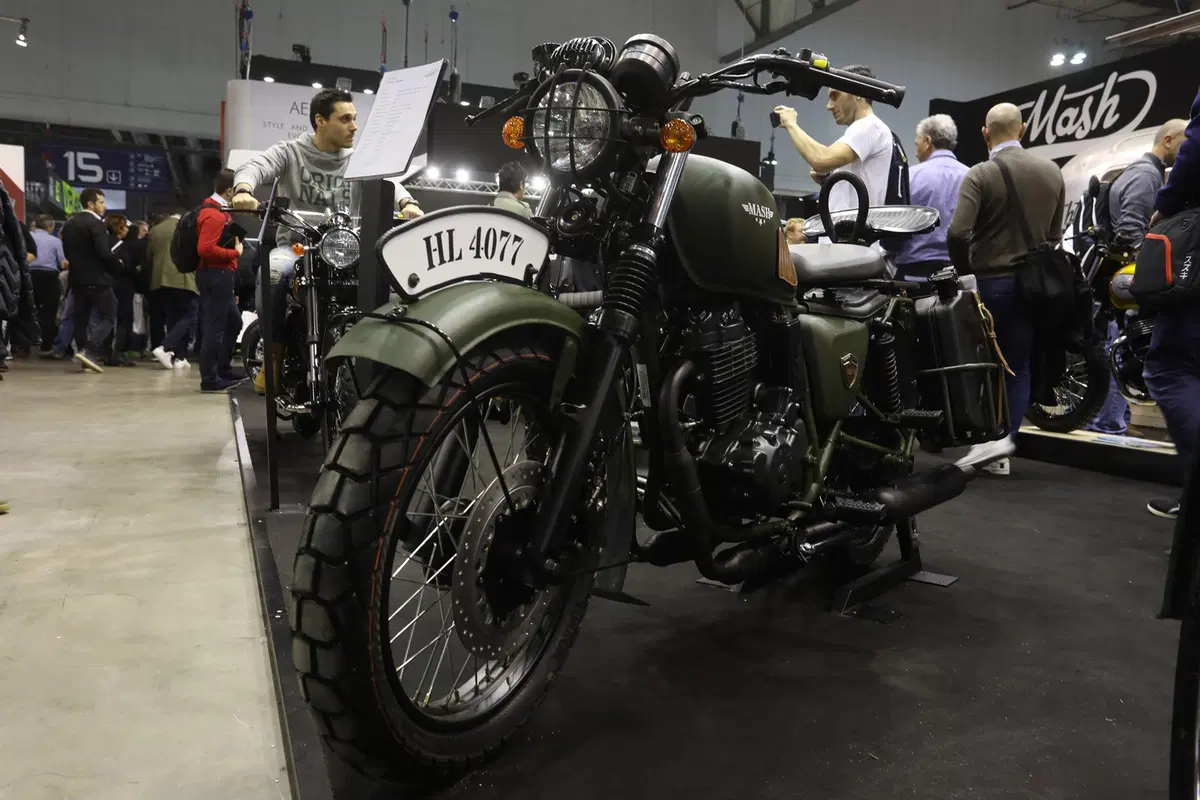 EICMA 2018: Mash Force 400, foto e dati (2)