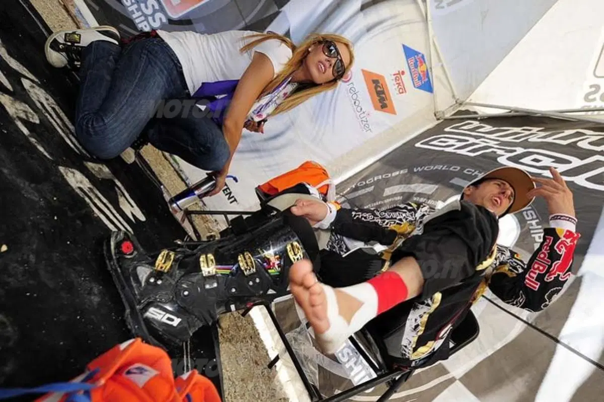 MX. Fermo Cairoli, Suzuki pigliatutto