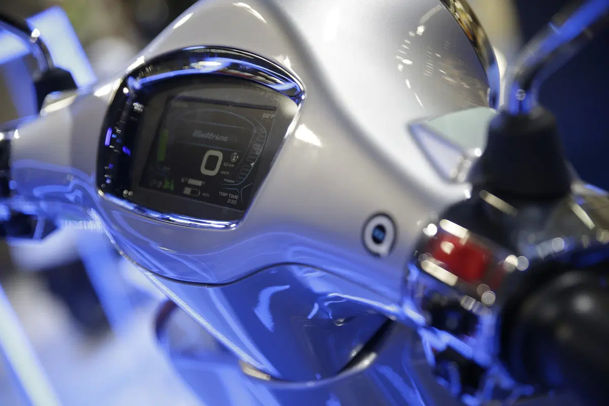 EICMA 2018: Vespa Elettrica, foto, video e dati (3)