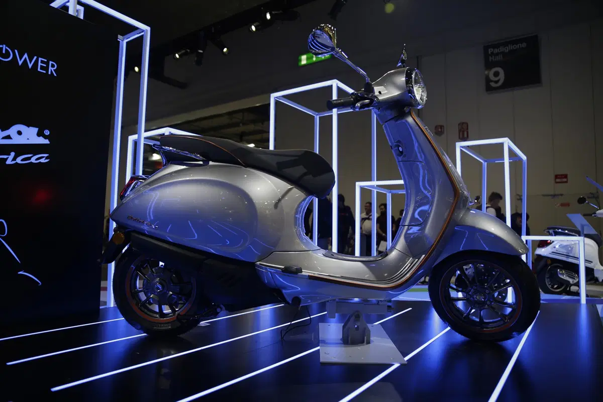 EICMA 2018: Vespa Elettrica, foto, video e dati (2)